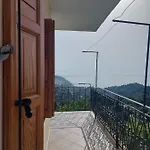 μπαλκόνι του αιγαίου Father's House In Lejlighed *