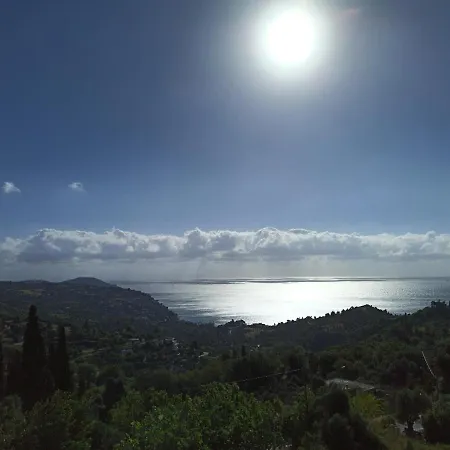 Διαμέρισμα μπαλκόνι του αιγαίου Father's House In *