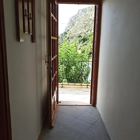 μπαλκόνι του αιγαίου Father's House In