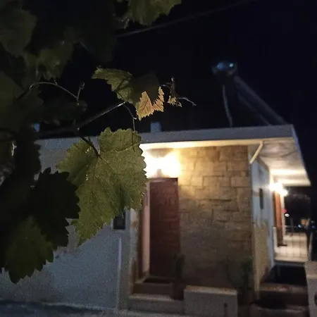 Apartman μπαλκόνι του αιγαίου Father's House In Kími