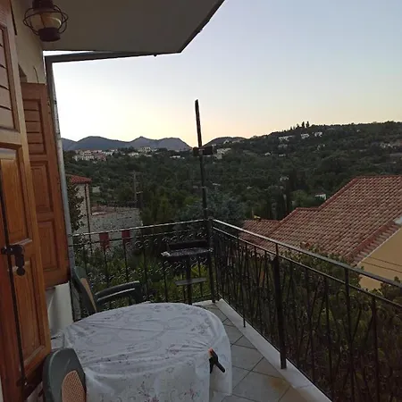μπαλκόνι του αιγαίου Father's House In Apartment
