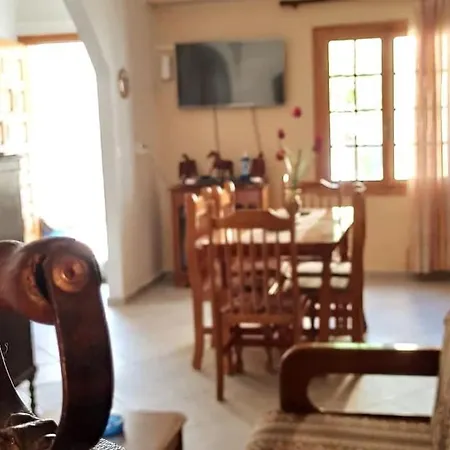 μπαλκόνι του αιγαίου Father's House In Κύμη