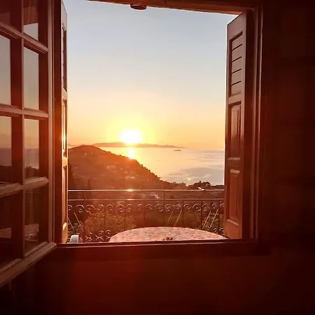 Apartment μπαλκόνι του αιγαίου Father's House In *